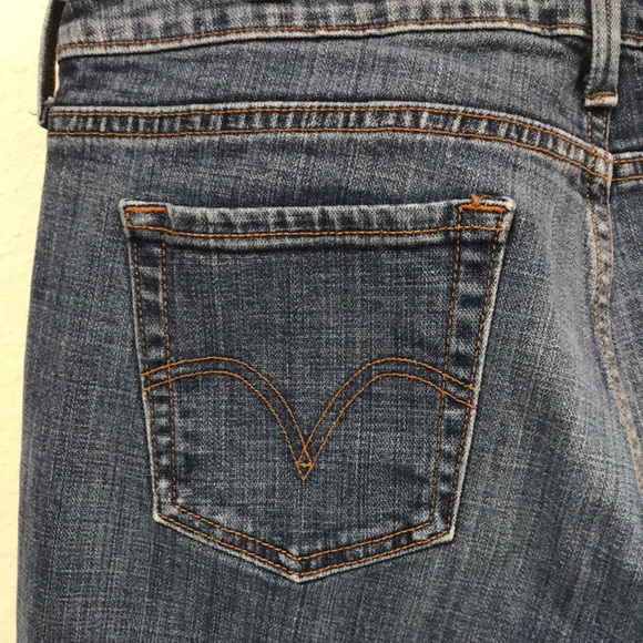 Levi’s 545 Low Boot Cut Jeans - Picture 5 of 12